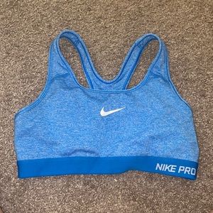 NIKE PRO sports bra